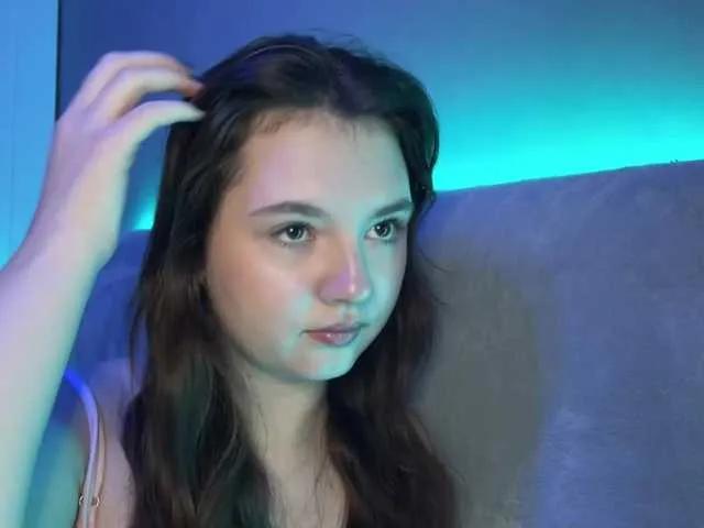-FoxAlisa- — Special treatment, attention, and compliments. I love generous and sincere people. and I'm also melting from delicious rolls