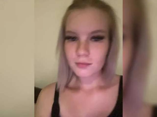 Amelia2004 — Freechat on BongaCams