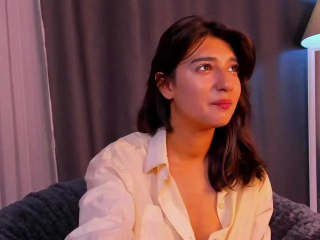 ElfyRares — Freechat on BongaCams