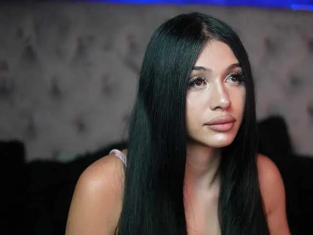 GiuliaSya — Freechat on BongaCams