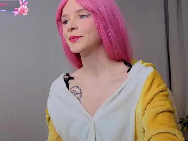 KiraMountrays — Freechat on BongaCams