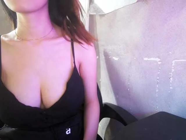 Pinkxx — Tipping my vibe, watching your cam in exclusive. I love you stealing me away for a block session and showing everyone I'm all yours and you're not sharing me! Letting me dominate you! Throwing tokens at me!