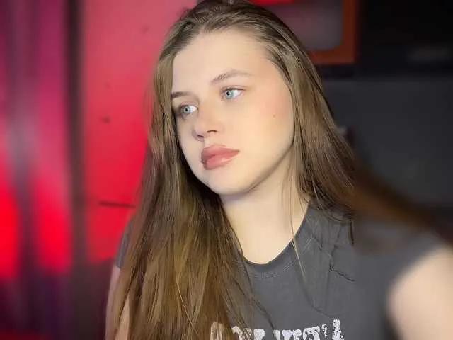 RinaPorchw — I like seeing you are going crazy watching me teasing. I love exploring my sexual limits and I am intrigued by a lot of desires on the subject of online sex