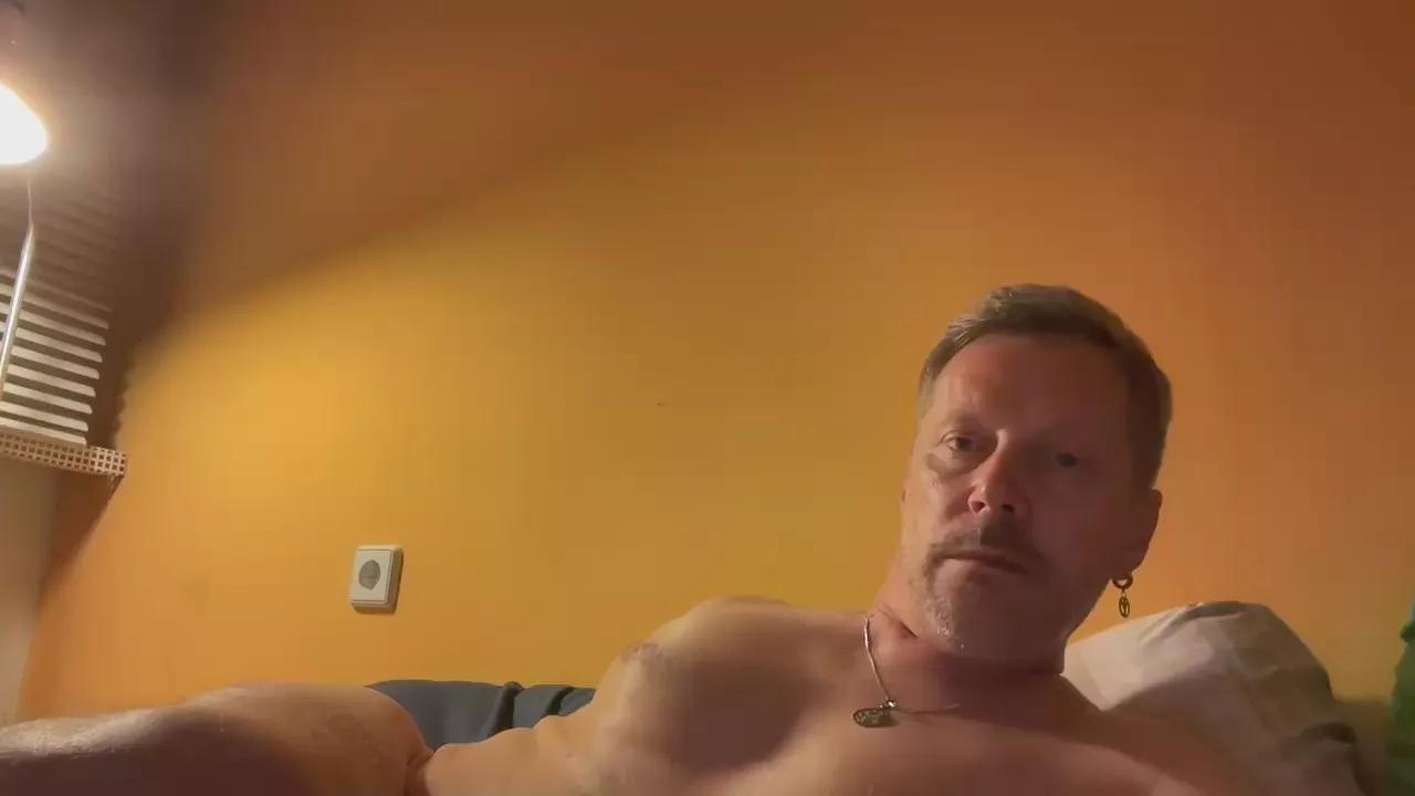 danielle66 from Cam4 is Freechat