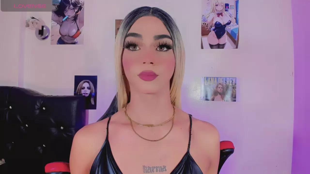 Incite your curiosities: Get slutty and please these hot girls hosts, who will reward you with bonkers garments and vibrators
