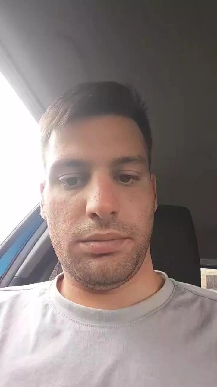 italian_bull1 from Cam4 is Freechat