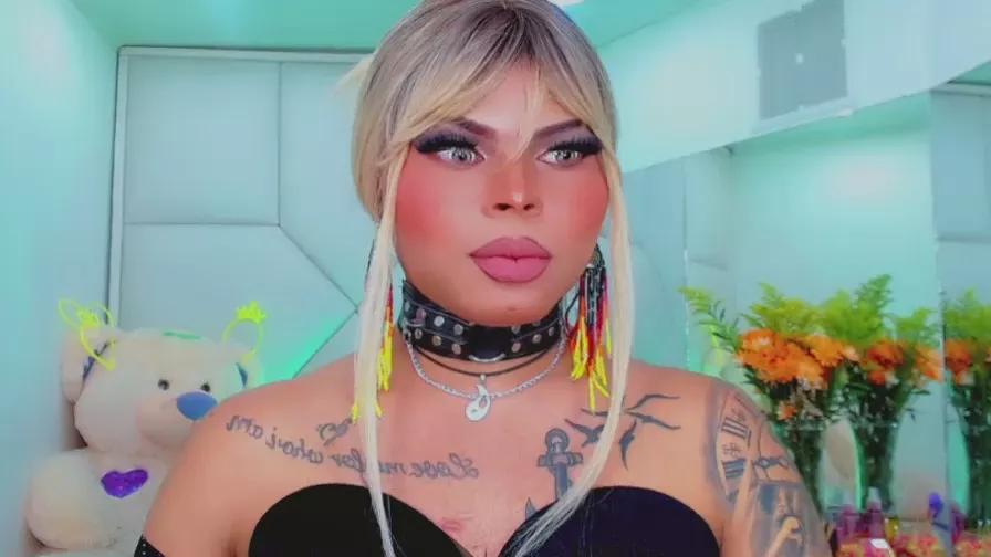 Incite your curiosities: Get slutty and please these hot girls hosts, who will reward you with bonkers garments and vibrators