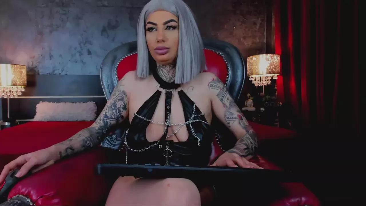 LexiWilld from Cam4 is Freechat