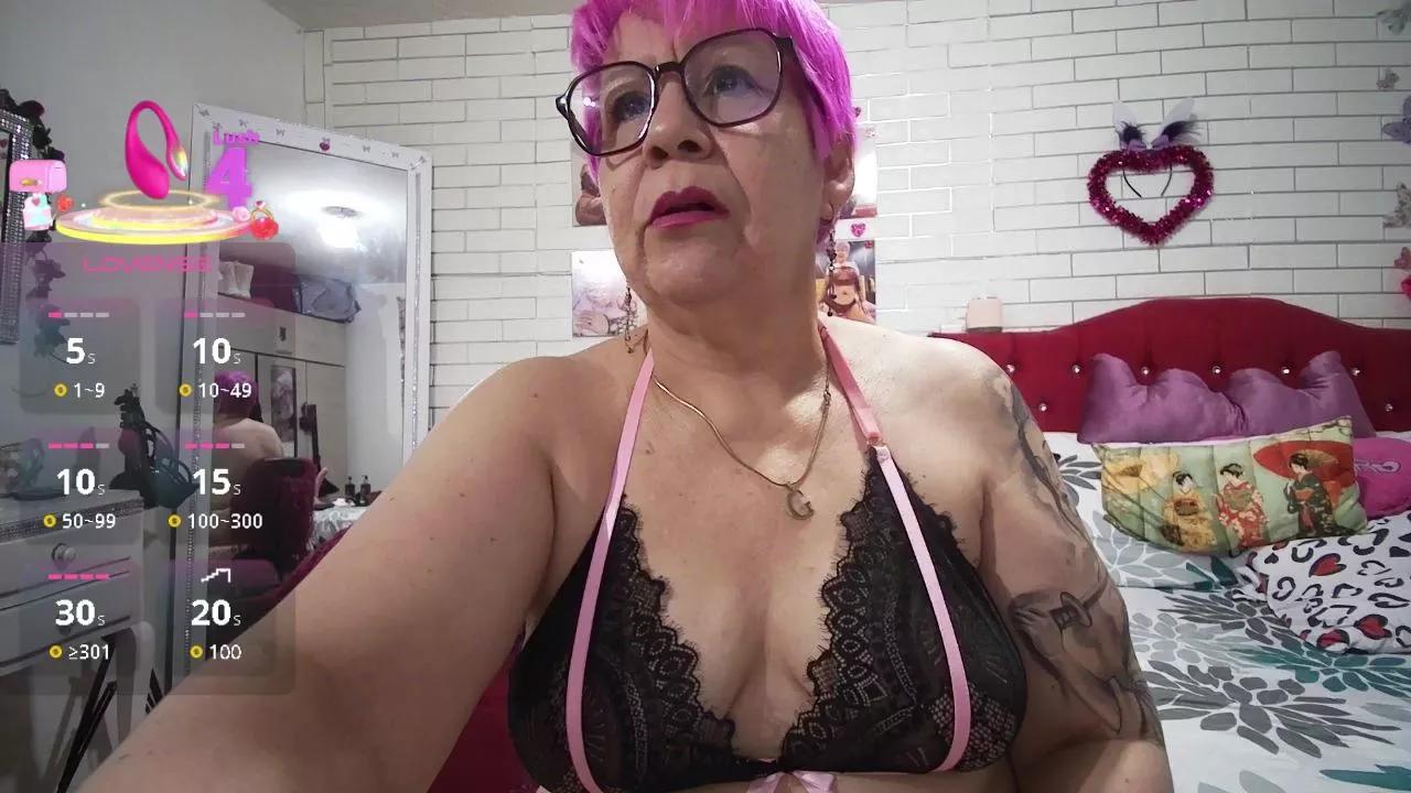 maturehot_65 from Cam4 is Freechat