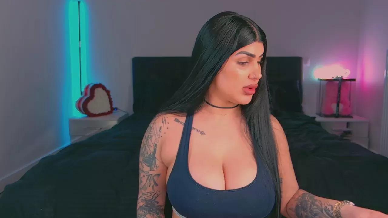Incite your curiosities: Get slutty and please these hot girls hosts, who will reward you with bonkers garments and vibrators