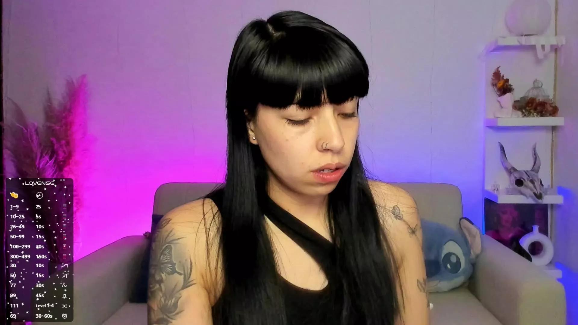QueenDesiree from Cam4 is Freechat