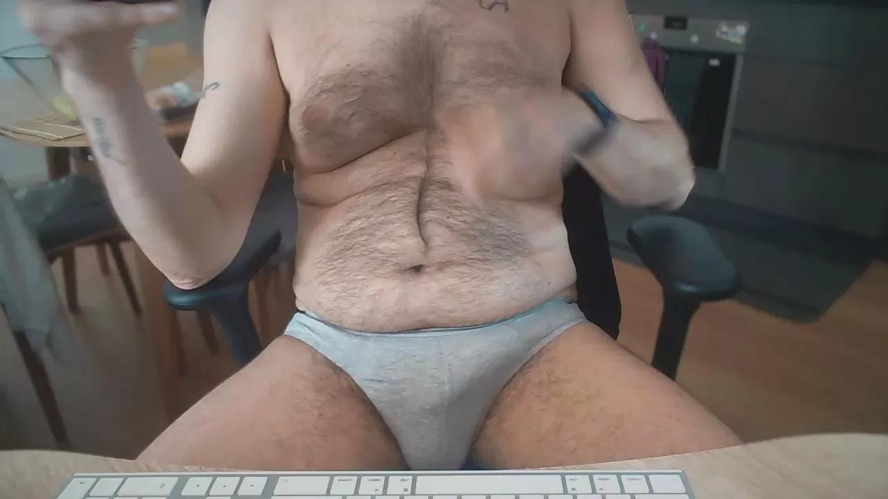 russell1979 from Cam4 is Freechat