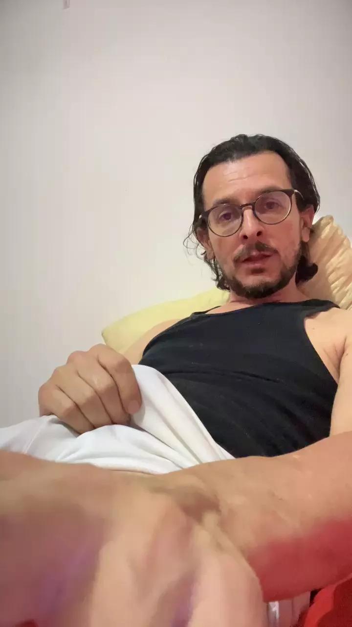 Tonypazer from Cam4 is Freechat