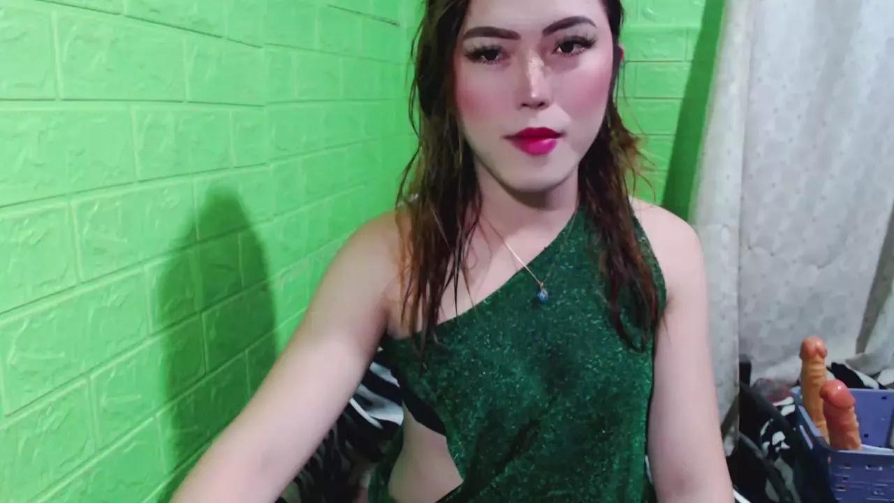 Incite your curiosities: Get slutty and please these hot girls hosts, who will reward you with bonkers garments and vibrators