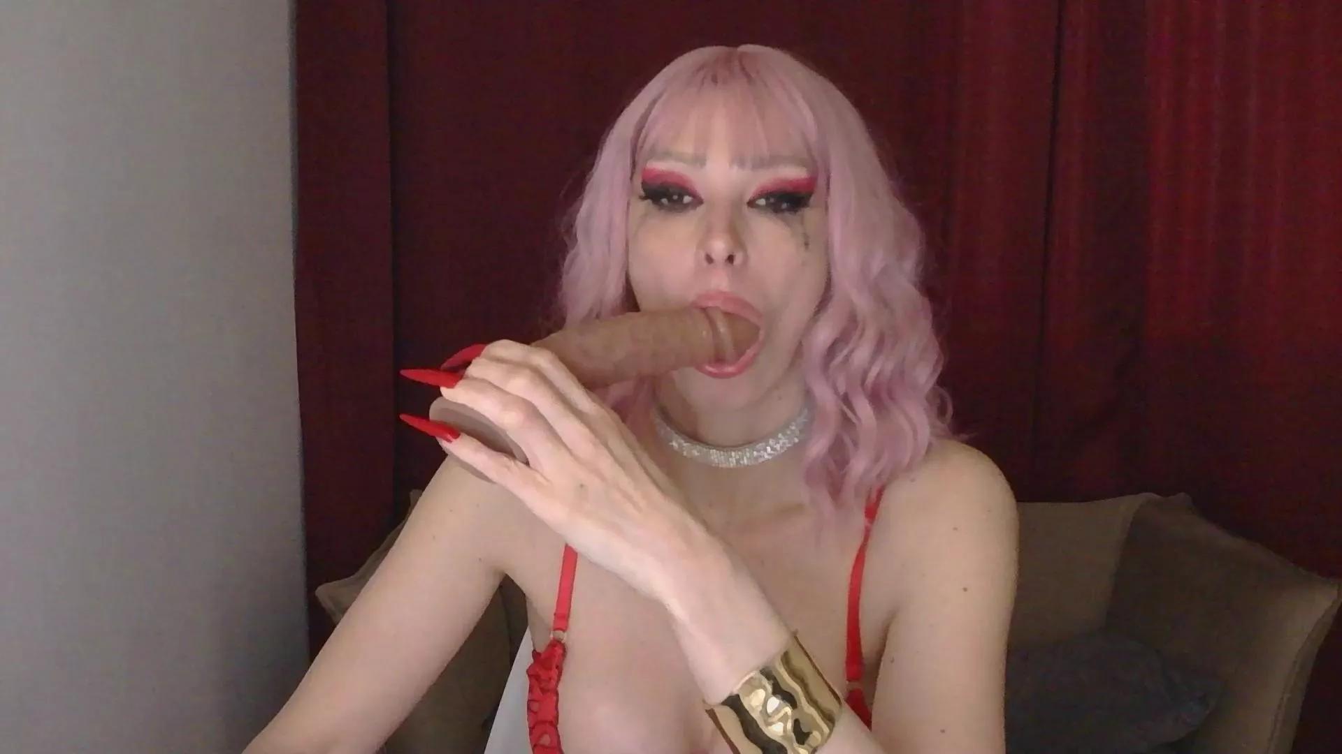 Incite your curiosities: Get slutty and please these hot girls hosts, who will reward you with bonkers garments and vibrators