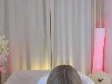 _b00bss_ — ! | Goal: turn around and give you twerk  | Hello there, i'm Jess #new here, i have #bigboobs and #bigass im #bbw #natural girl [194 tokens remaining]