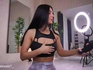 Check-out our online cams range and interact on a personal level with our sweet girls streamers, showing off their voluptuous shapes and toys.