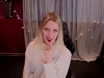 akiro_kim — GOAL: skirt tease [15 tokens remaining] Welcome to my room! #feet #blonde #cei #18 #sph