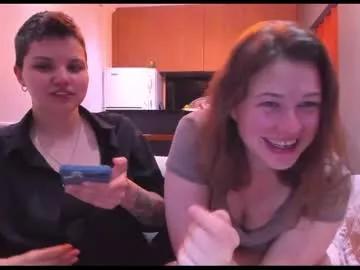 Check-out our online cams range and interact on a personal level with our sweet girls streamers, showing off their voluptuous shapes and toys.
