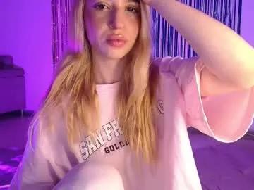 alina_lee_t — GOAL: clamps in tits [38 tokens remaining] Hey guys!! let's have fun  #18 #blonde #anal #skinny #squirt