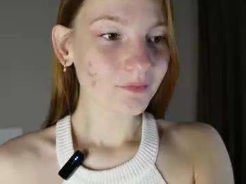 alysacrock — Goal: make my buns red ^^ Hello! i'm Helen, just ready to fun here^^ #new #18 #tease #bigboobs #skinny [128 tokens remaining]