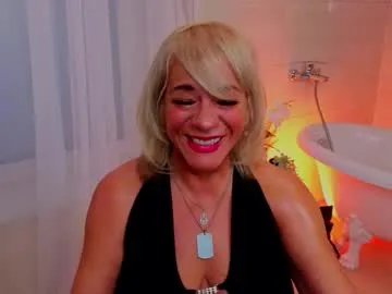 anittaharris_ — GOAL: oil show [222 tokens left] #milf #curvy #mature #bigboobs #glasses