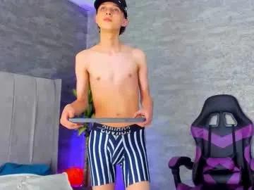 arthurcox_ — GOAL:  Big Cum Show [942 tokens remaining] Welcome to my room! #new #bigcock #latino #cum #young