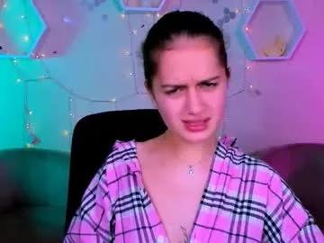 beauty_ginger — GOAL: Make me happy [10 tokens remaining] Welcome to my room! #nonude #18 #mistress #teen #lesbian