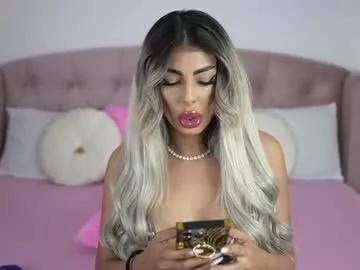 Check-out our online cams range and interact on a personal level with our sweet girls streamers, showing off their voluptuous shapes and toys.