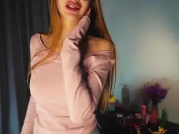 blissence — hi guys!!!Don't be rude! I want to find #new adventures here, but I'm still young #shy I'm already turning #18 cute #teenager do you like #skinny)? [111 tokens remaining]