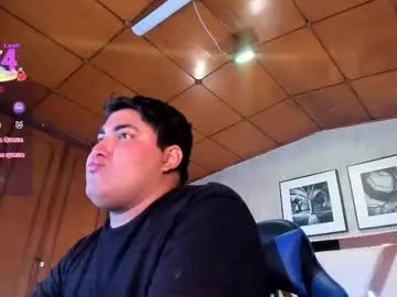 cloe_x_billy — GOAL: French Kiss   [20 tokens remaining] Do you want to get really hot and explode?