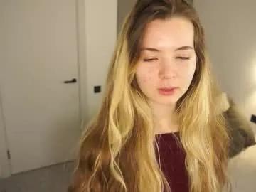 elizabethennals — #new g:  Sexy lick my finger  ^^  -  Hello im Elizabeth I'm 18 years old,  here im #shy #bigboobs #young #teen [40 tokens remaining]