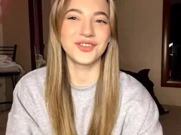 elizabethrabin — Goal: Oil on my beautiful tits( 50 tk = more oil) /  Hi, Super Kem here, do you believe in Santa Claus? #shy #lovense #new #18 #blonde [305 tokens remaining]