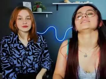 Check-out our online cams range and interact on a personal level with our sweet girls streamers, showing off their voluptuous shapes and toys.