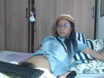 Check-out our online cams range and interact on a personal level with our sweet girls streamers, showing off their voluptuous shapes and toys.