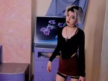 Incite your curiosities: Get slutty and please these hot girls hosts, who will reward you with bonkers garments and vibrators