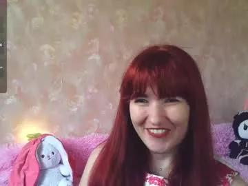 Check-out our online cams range and interact on a personal level with our sweet girls streamers, showing off their voluptuous shapes and toys.