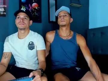 friendsofeverything_ from Chaturbate is Freechat