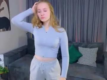 glindasterk — Goal : Give you a chance to squize boobs! / Hello my name is Stacy! Its my first days here. Lets smile! #new #shy #teen #18 #smalltits [99 tokens remaining]
