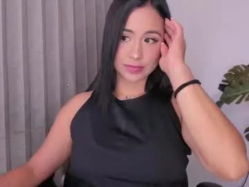 Check-out our online cams range and interact on a personal level with our sweet girls streamers, showing off their voluptuous shapes and toys.