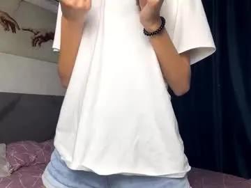helenjoyne — Goal: Doggy pose Hey guys! I'm #new here #18 #cute #teen #young [50 tokens remaining]