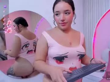 Incite your curiosities: Get slutty and please these hot girls hosts, who will reward you with bonkers garments and vibrators