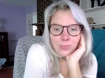 holly_bourbon from Chaturbate is Freechat