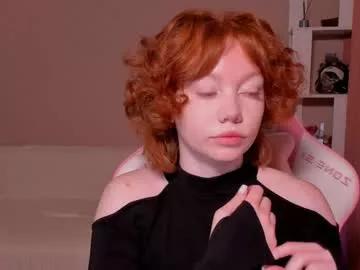 Check-out our online cams range and interact on a personal level with our sweet girls streamers, showing off their voluptuous shapes and toys.