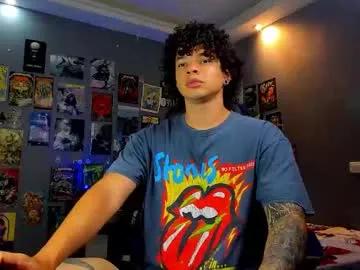 ian_versace — SHOW CUMMMNM  #curly #bigcock #young #teen #latin [1111 tokens remaining]