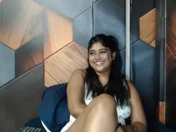 Check-out our online cams range and interact on a personal level with our sweet girls streamers, showing off their voluptuous shapes and toys.
