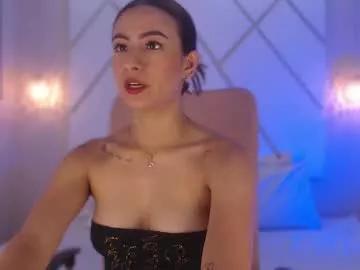 Check-out our online cams range and interact on a personal level with our sweet girls streamers, showing off their voluptuous shapes and toys.