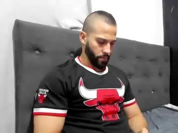 jasonmartiinez — Huge cum #feet #master #uncut #hugecock #lovense [1299 tokens remaining]