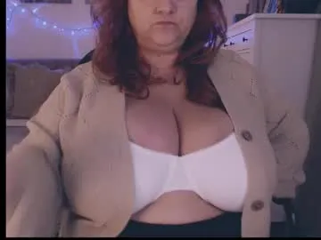 julialiones — HUGE MEGA BOOBS #bigboobs #bbw #dominant #bigbelly #milf 250 c2c     show boobs  [499 tokens remaining]