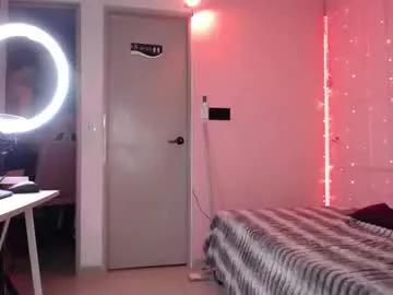 justin_grayy_ — EXOTIC DANCE [66 tokens left] #lovense #teen #ass #cum #smoke